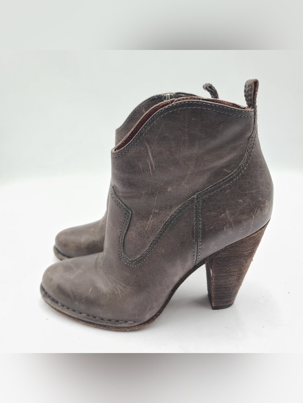B38 Frye Brown Ankle Boots Womens 8 Western Bootie Leather Side Zip Heeled Boots
